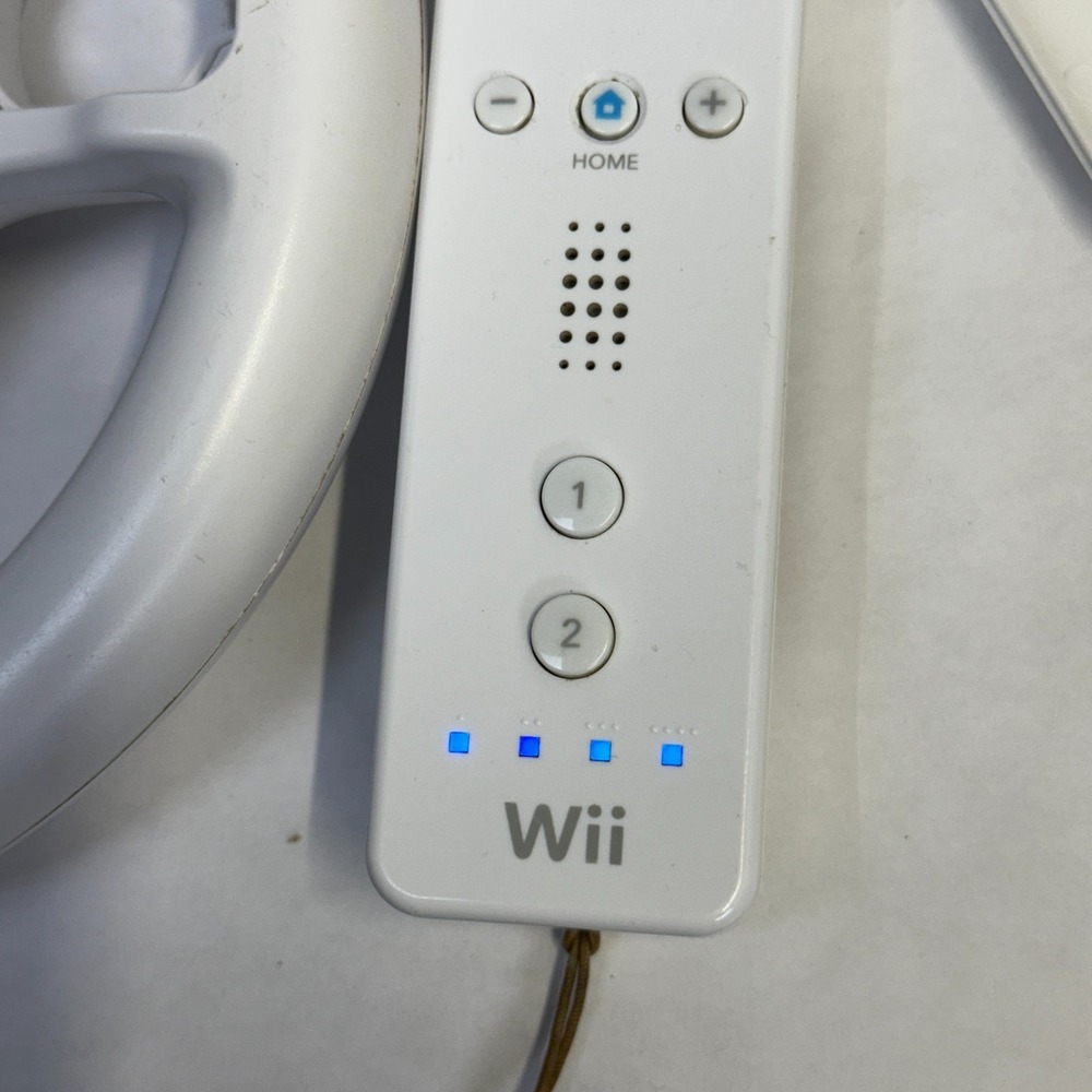 Nintendo Wii Wheel Steering Wheel + Wii Remote Controller White and Blue - Picture 4 of 14